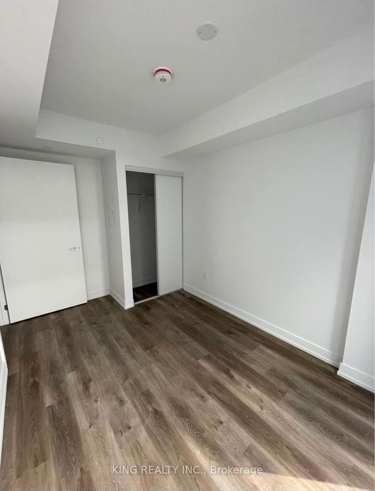 1 Jarvis Street Unit 615 photo 5