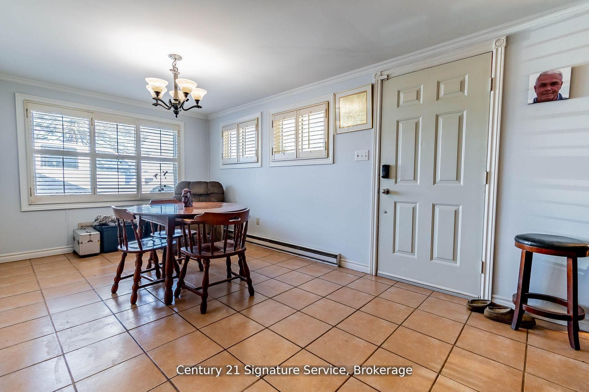 752 Empire Road photo 5