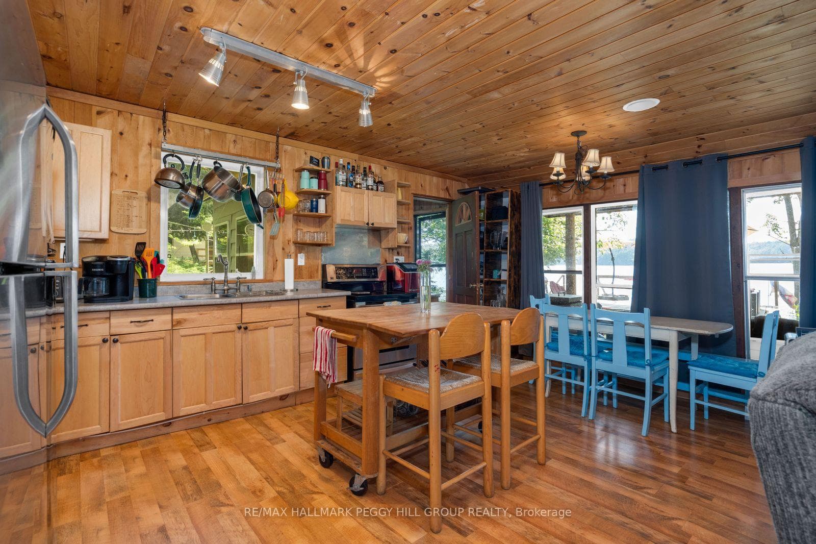 200 Doe Lake Peninsula N/A photo 6