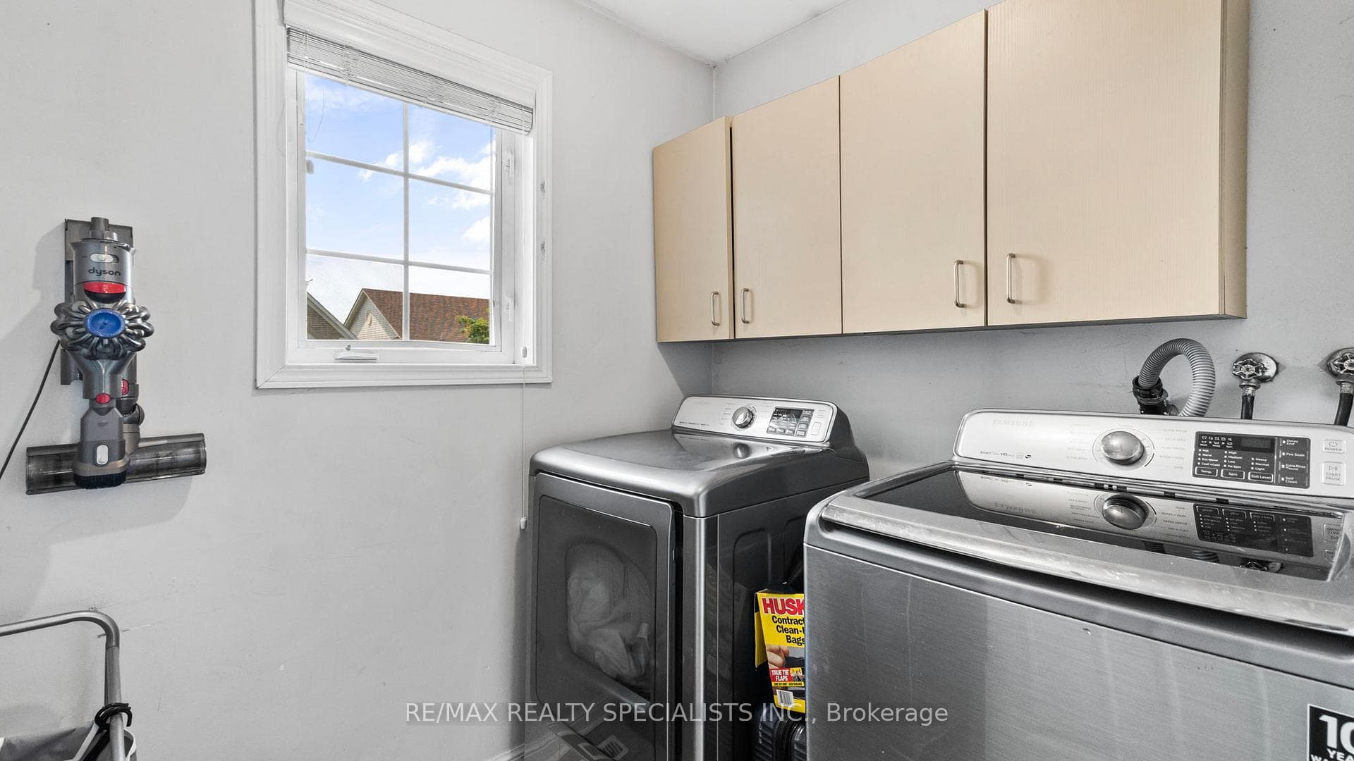 923 McNeil Drive photo 31