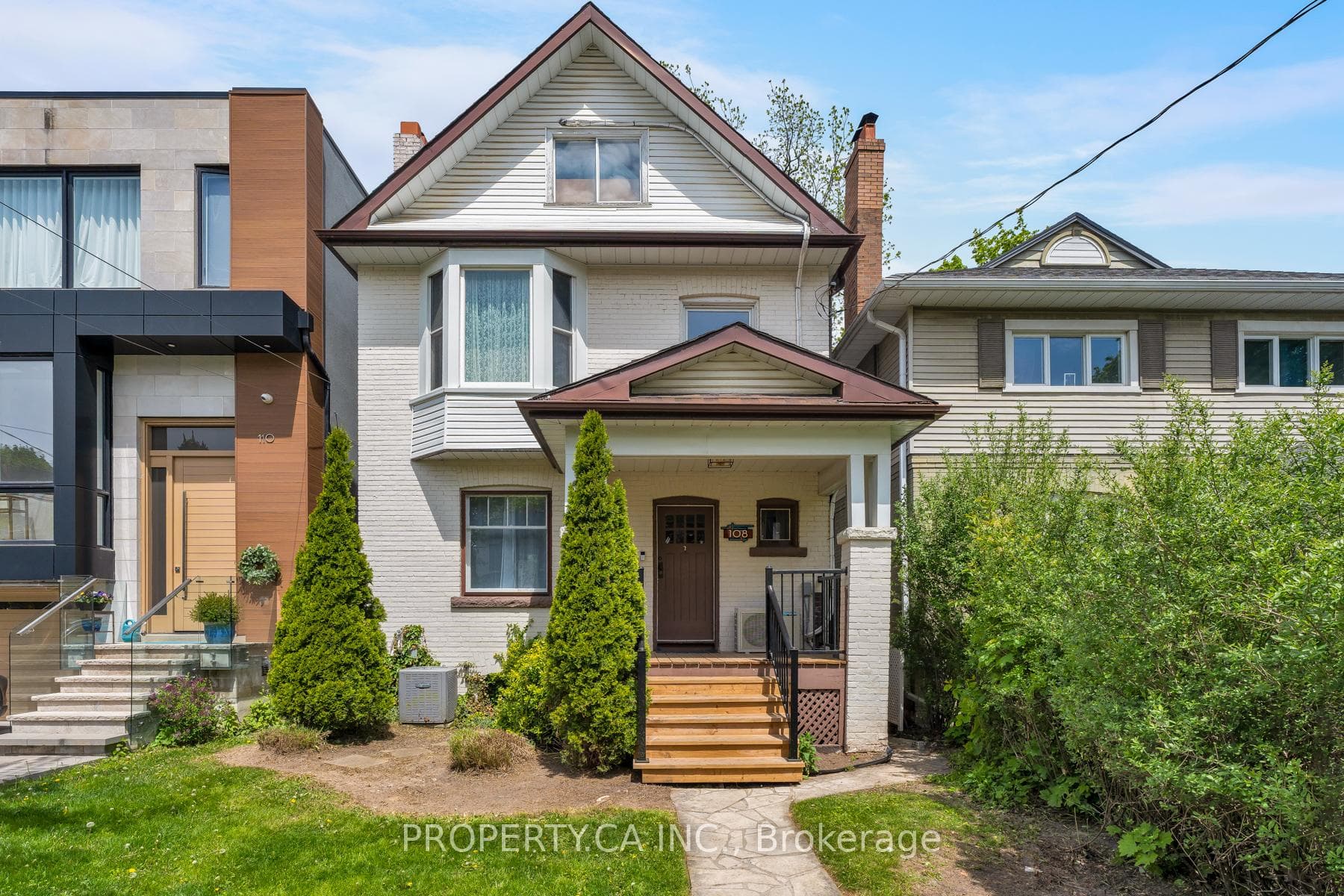 108 Albertus Avenue photo 1