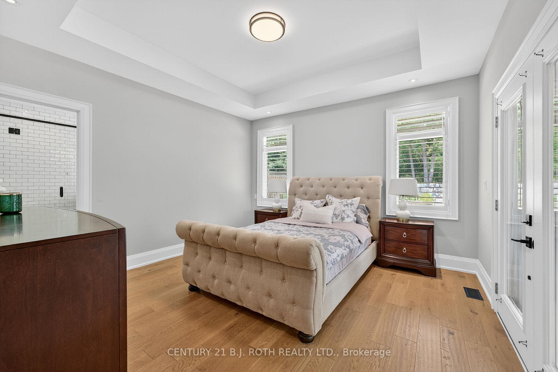300 Shanty Bay Road photo 20