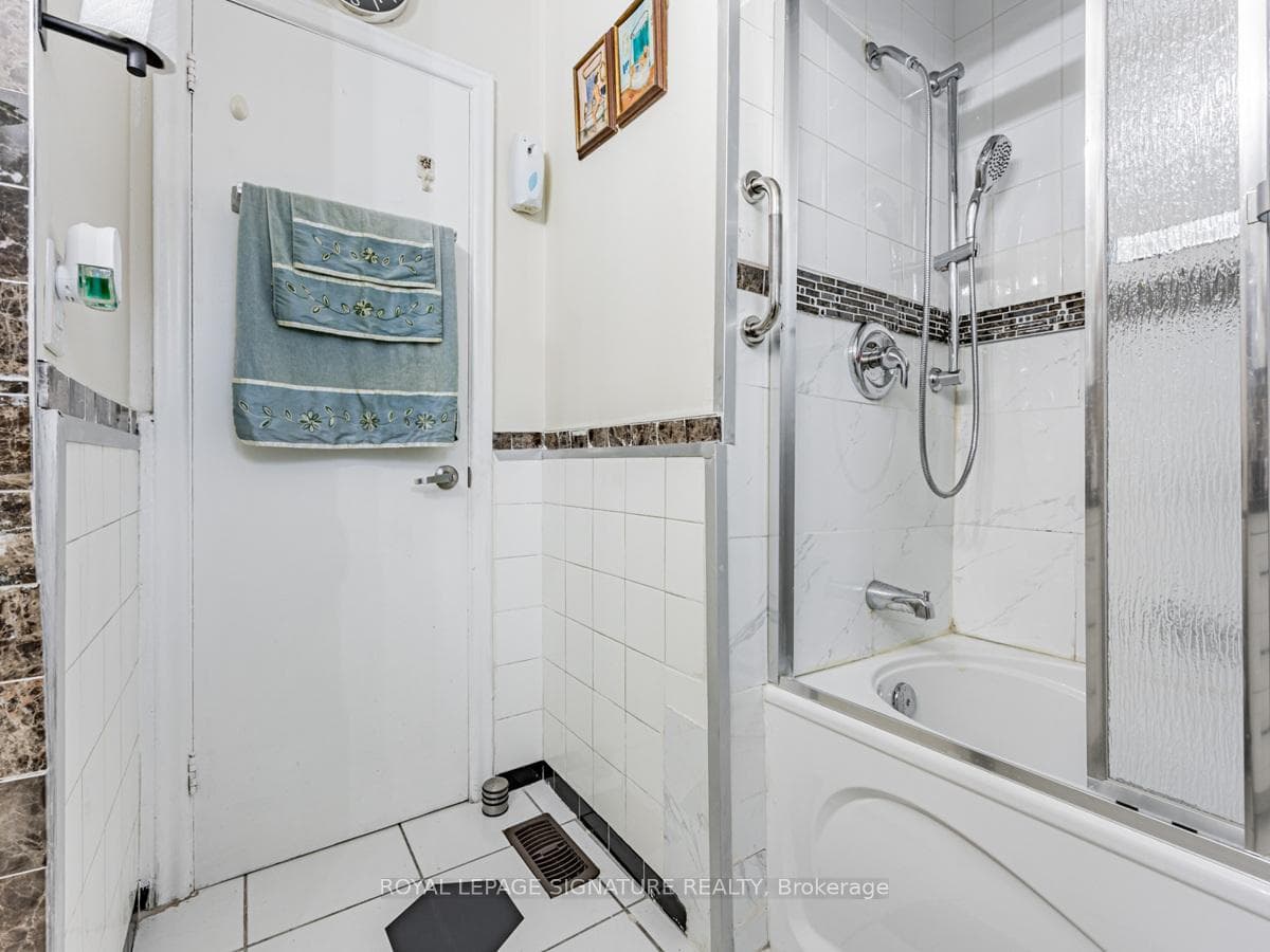 138 North Woodrow Boulevard photo 21