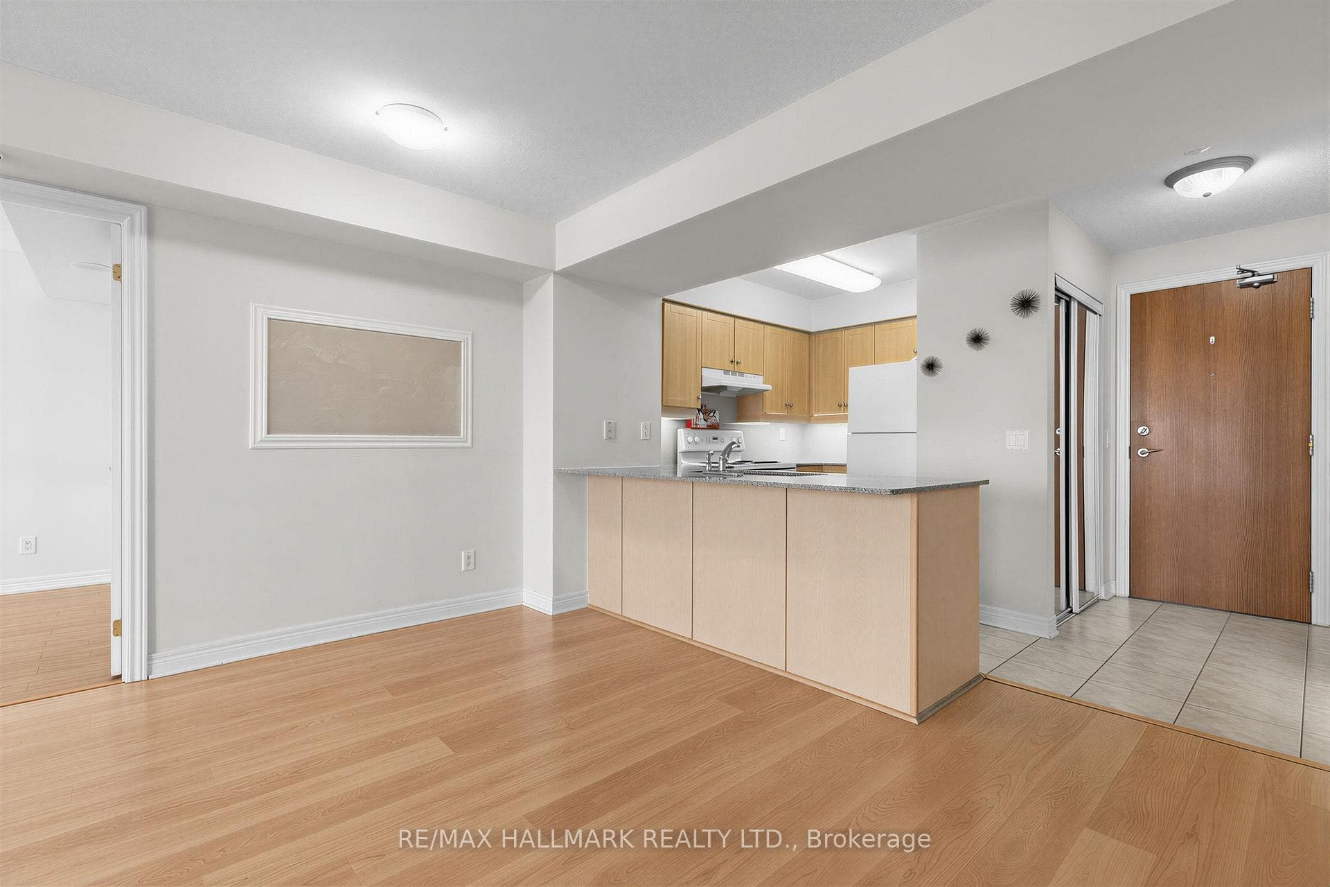 50 Disera Drive Unit 1206 photo 11