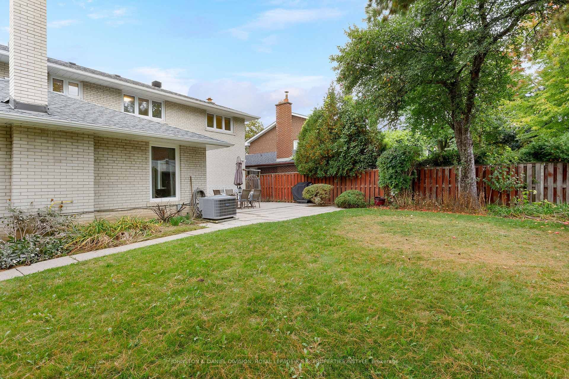 17 Longfield Road photo 20