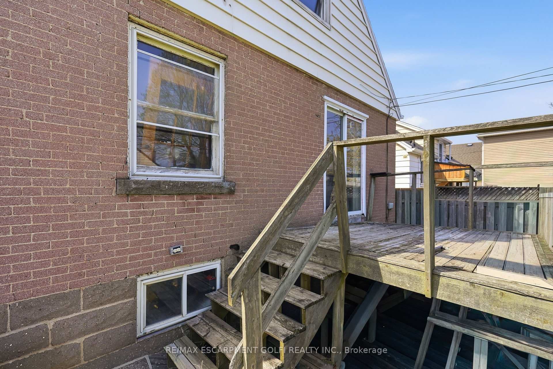 145 AUBURN Avenue photo 7