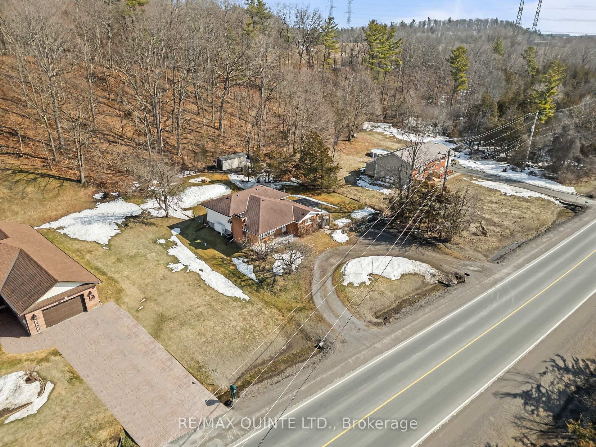 966 Glen Miller Road photo 36