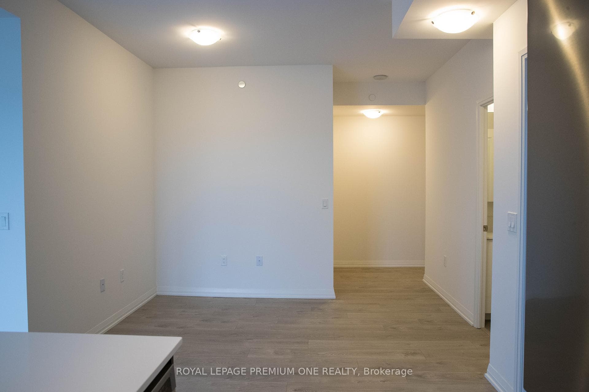 99 Eagle rock Way Unit 220 photo 5