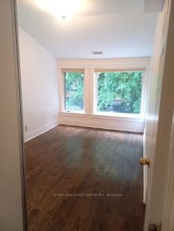 129 Walmer Road Unit 3 photo 7
