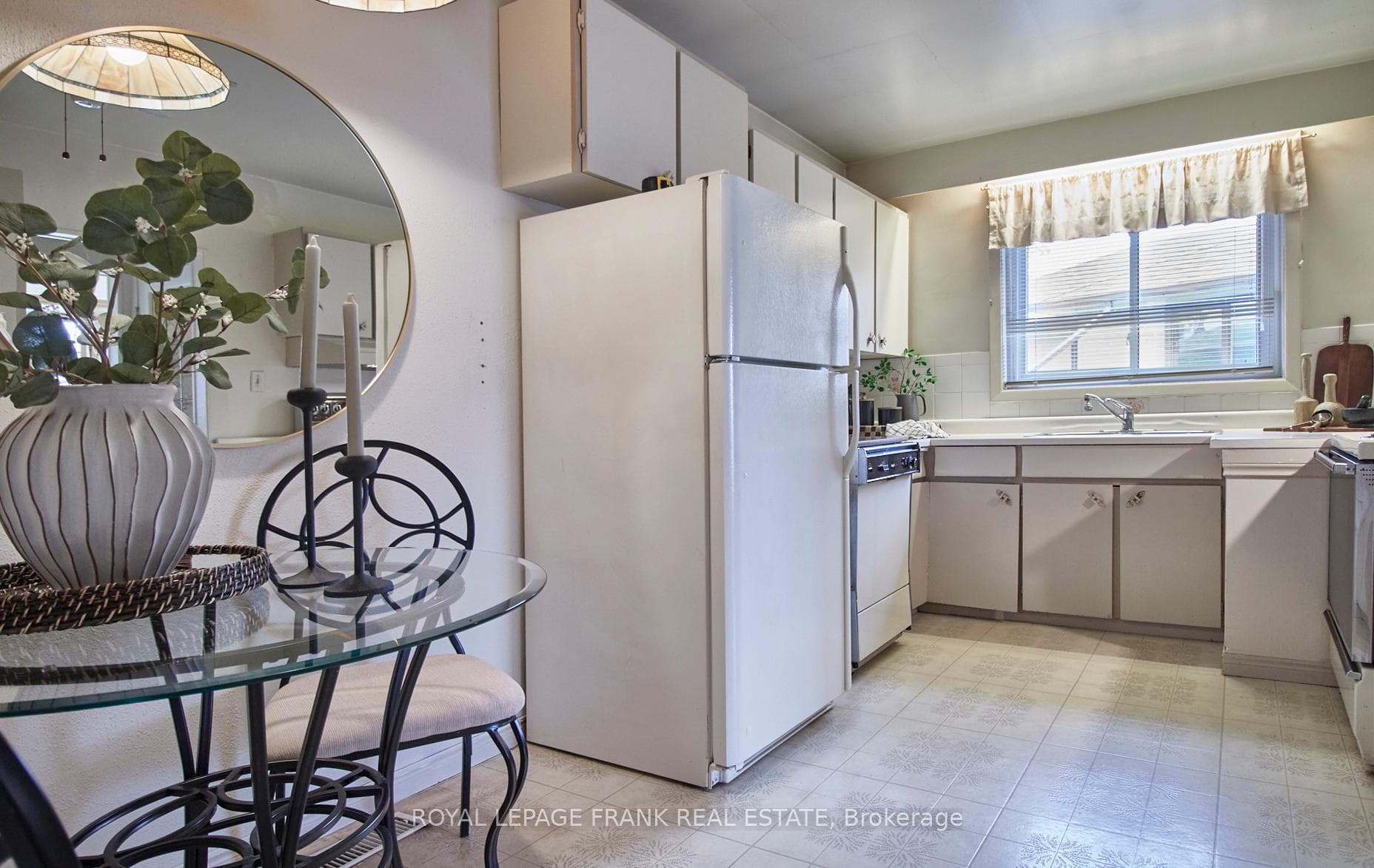 128 Allanford Road photo 8