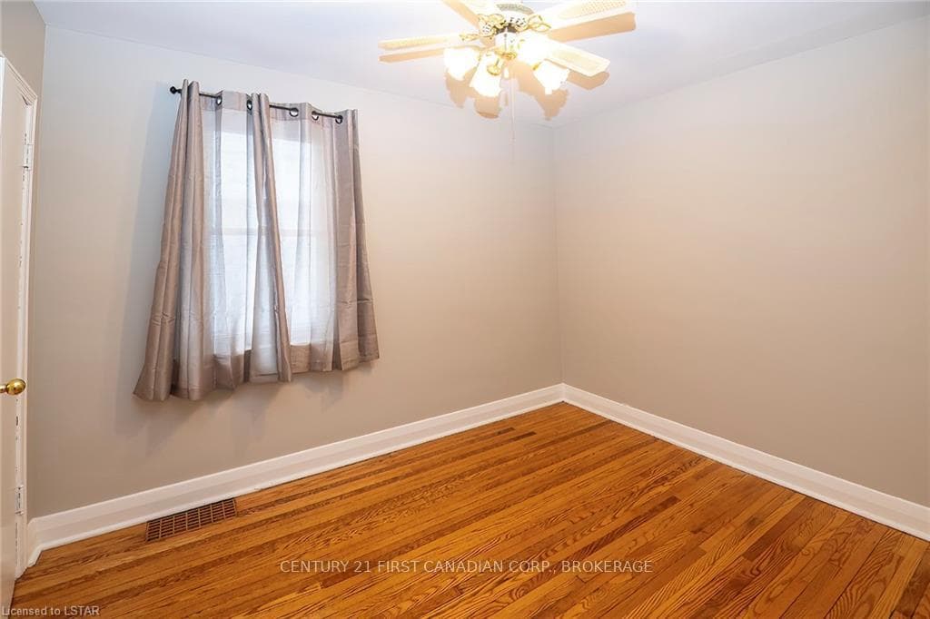 1881 DUMONT Street photo 12
