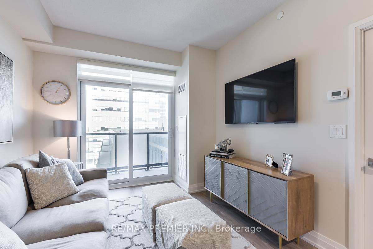 3600 Highway 7 Road Unit 803 photo 7