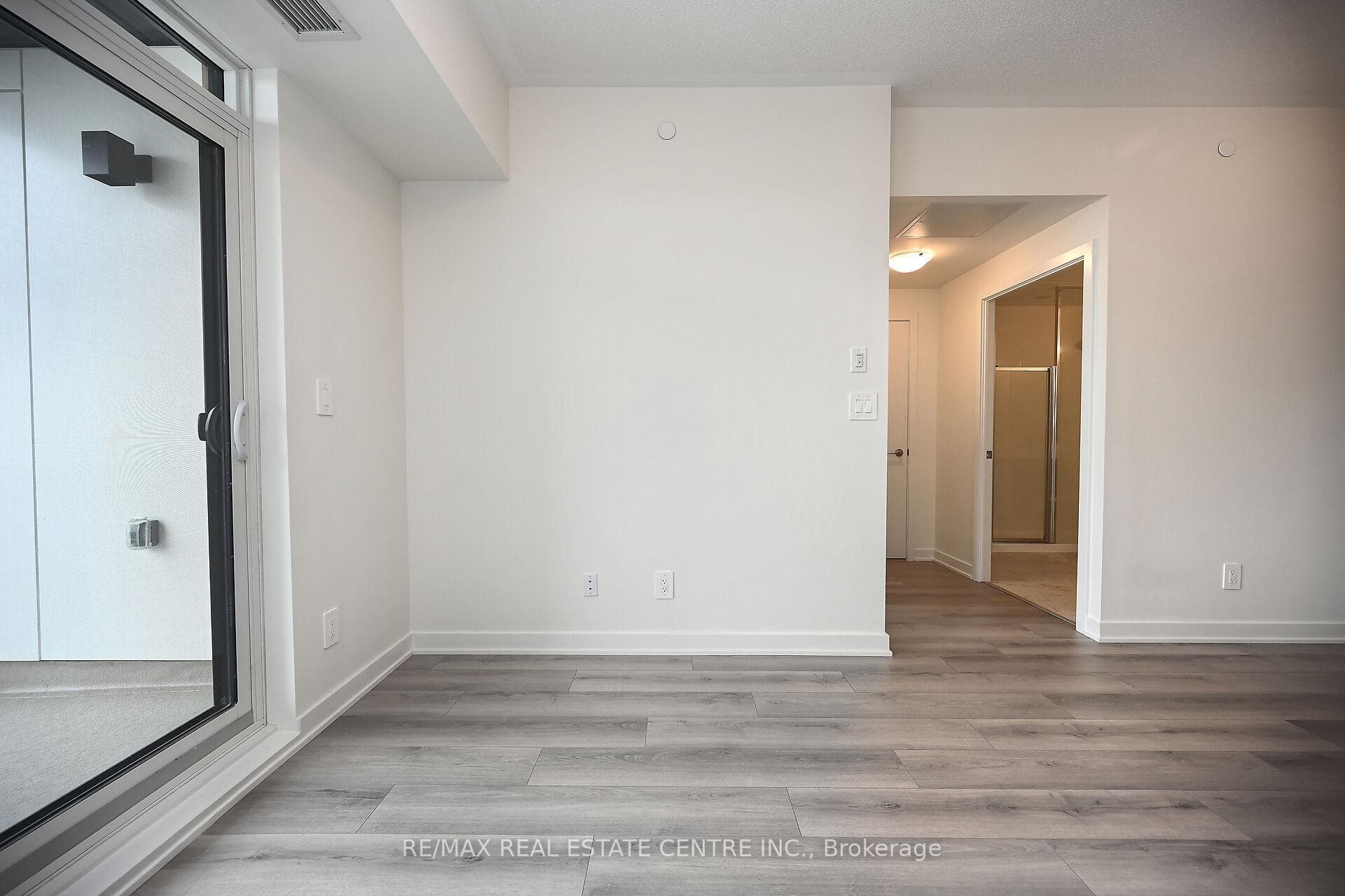 1440 Clarriage Court Unit 505 photo 15