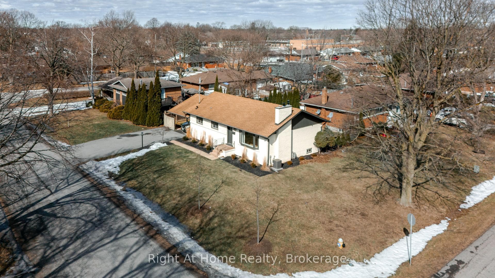 12 Northwood Drive Unit Main photo 7