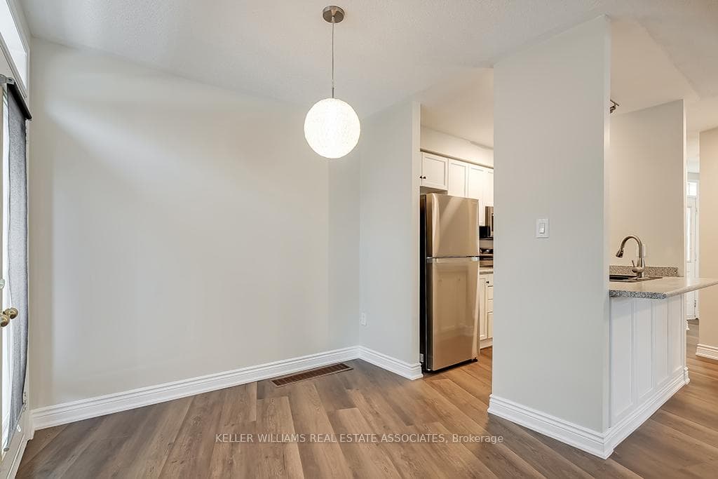 23 Chester Street Unit B photo 22