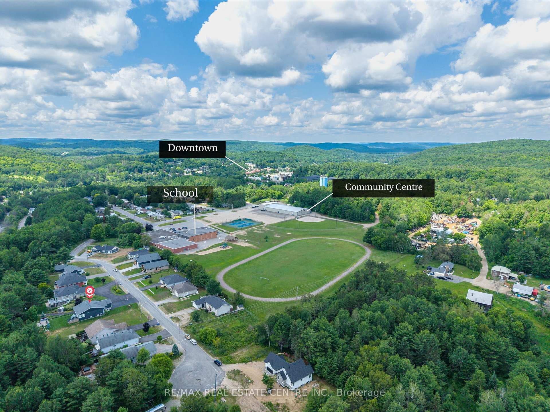 Counry vibe but yet close to amenities