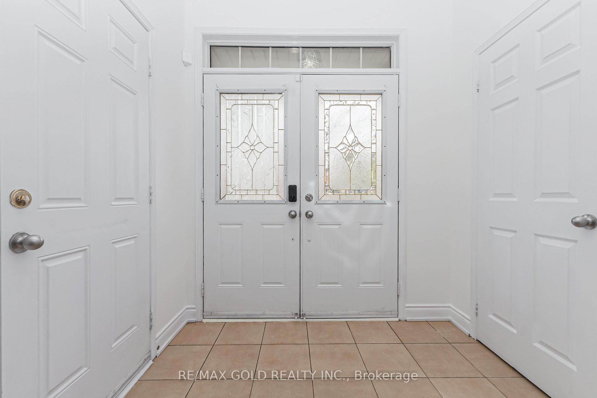 67 Palleschi Drive photo 4