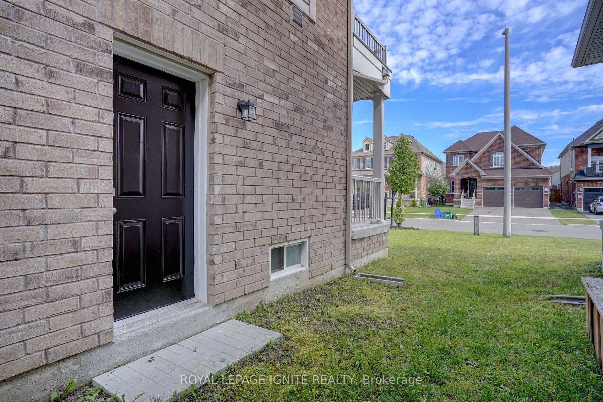95 William Fair Drive photo 31