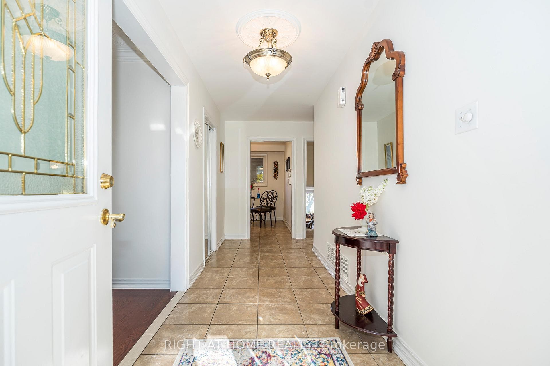 12 Scarden Avenue photo 5