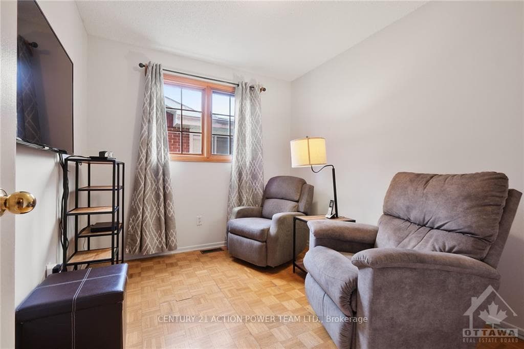 556 ALESTHER Street photo 16