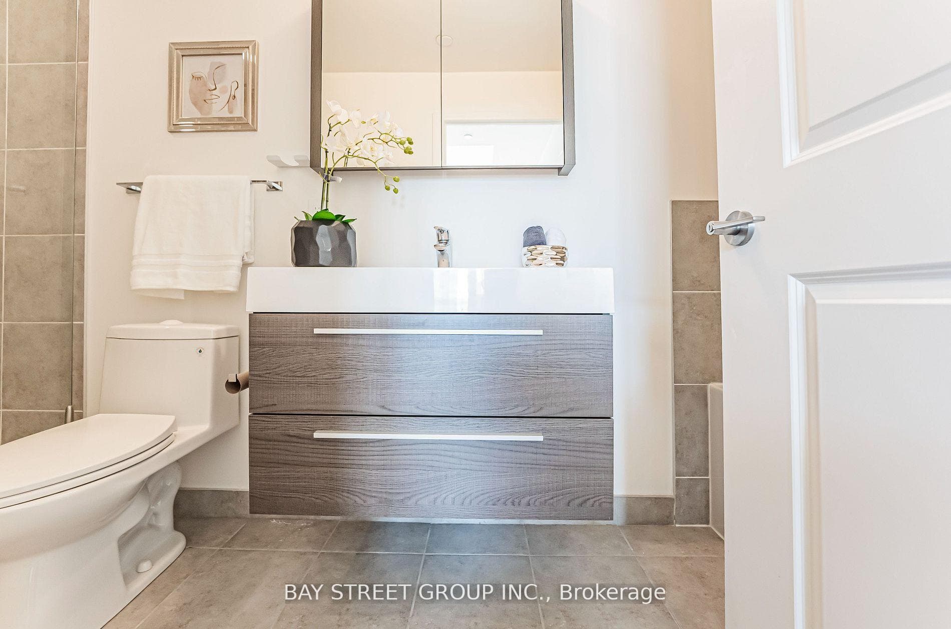 8 Rouge Valley Drive Unit 104B photo 23
