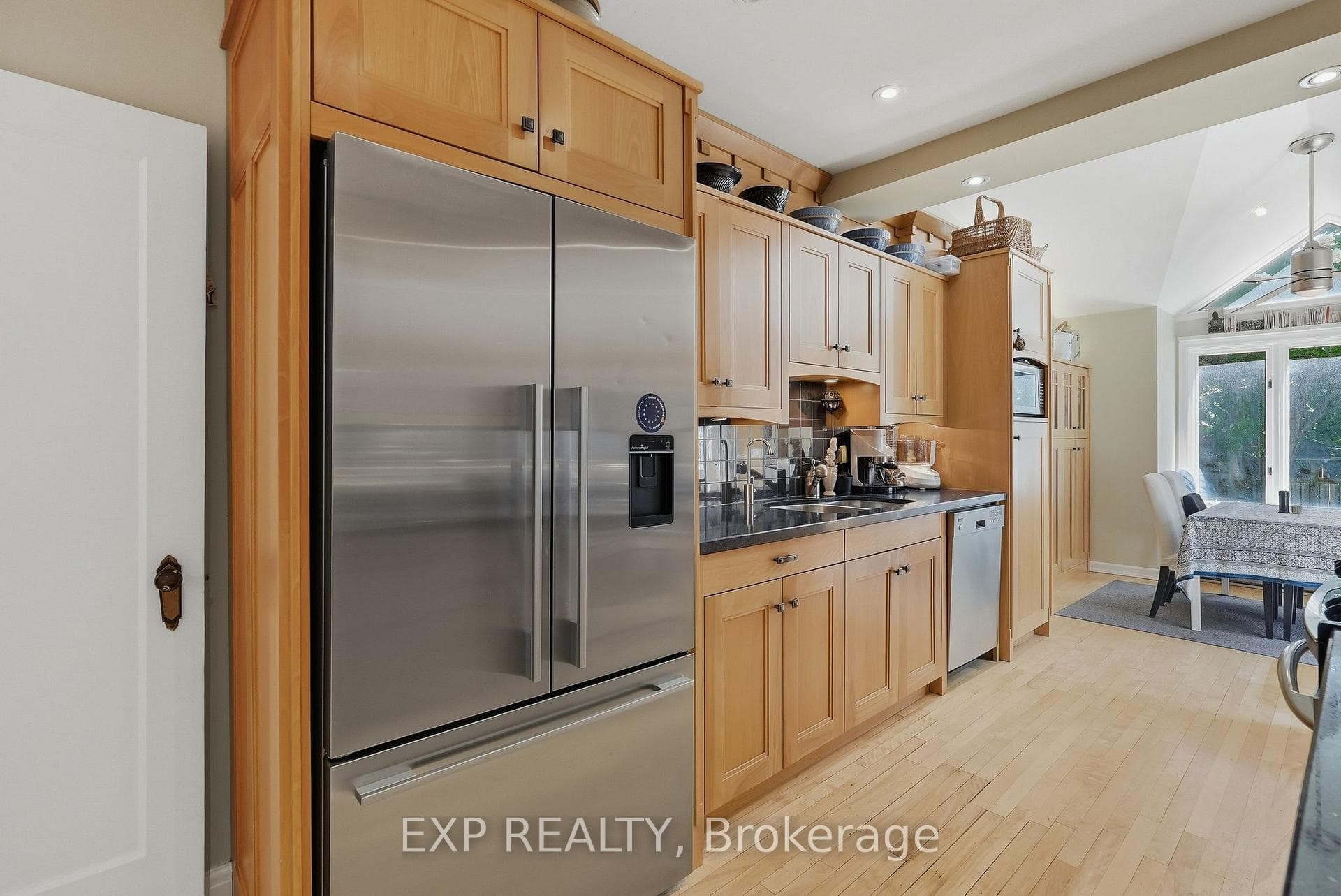 421 Hamilton Avenue photo 14