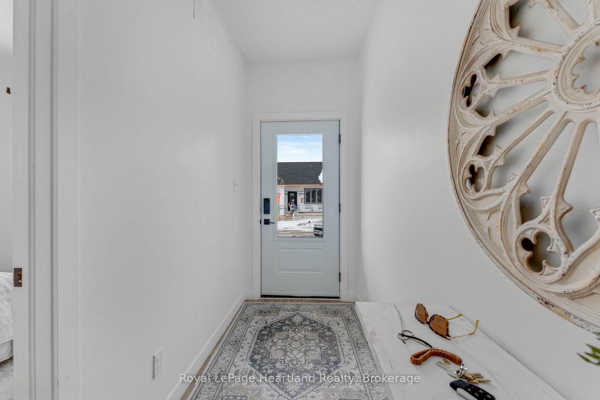 20 Silver Creek Road photo 2