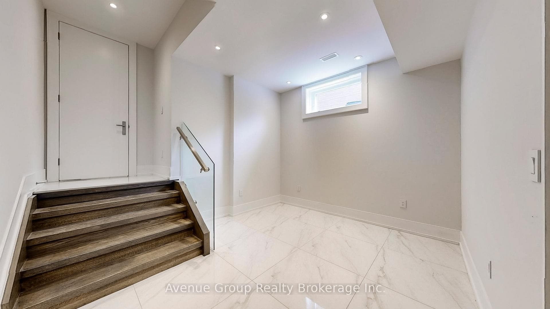 93 Tamworth Road photo 19