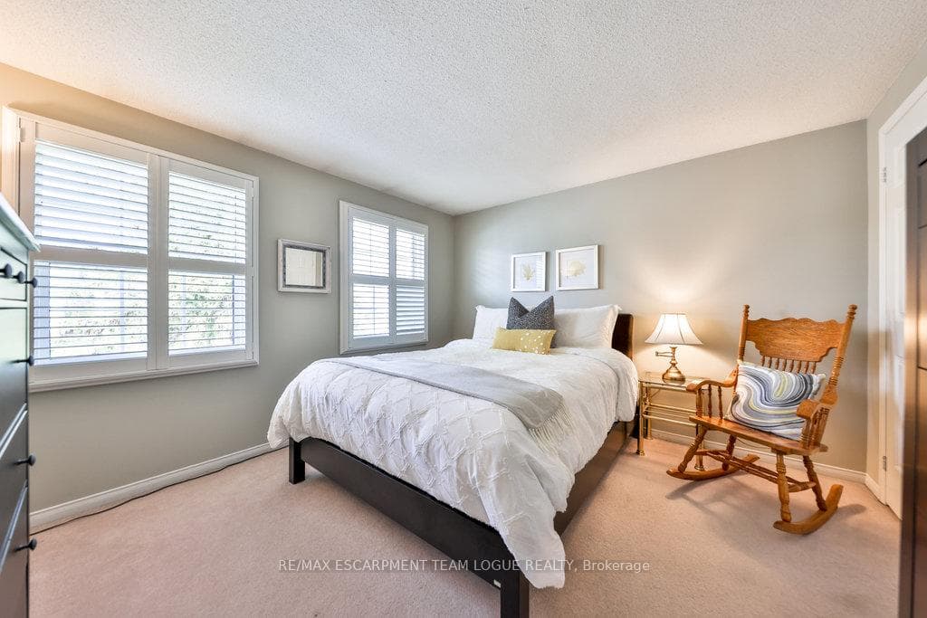 3250 Folkway Drive photo 19
