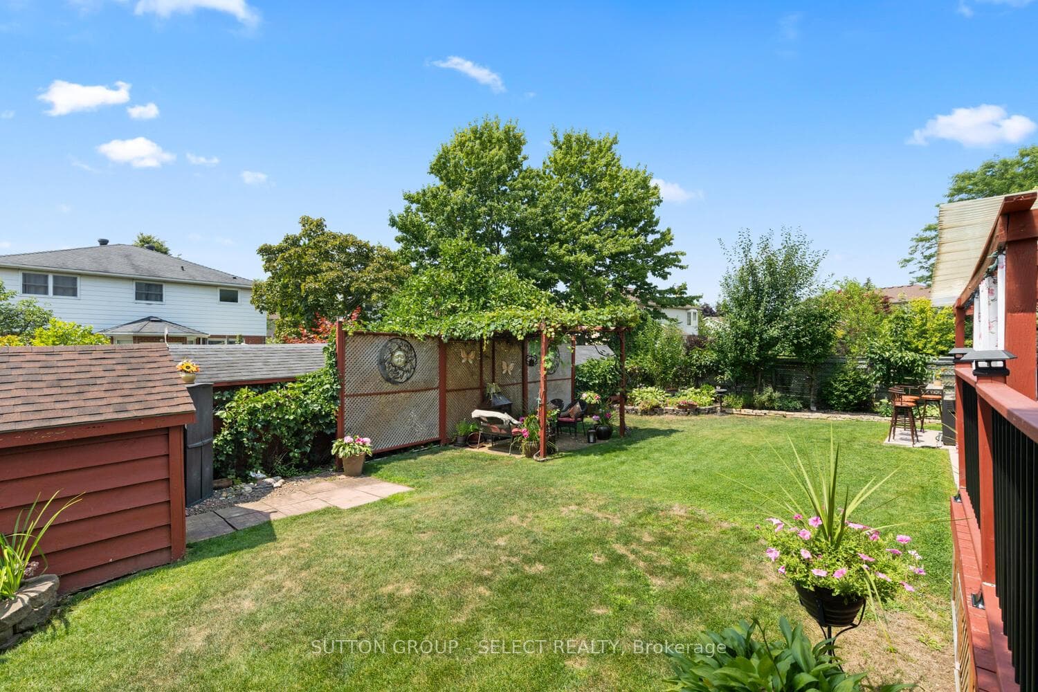 487 Jeffreybrook Close photo 38