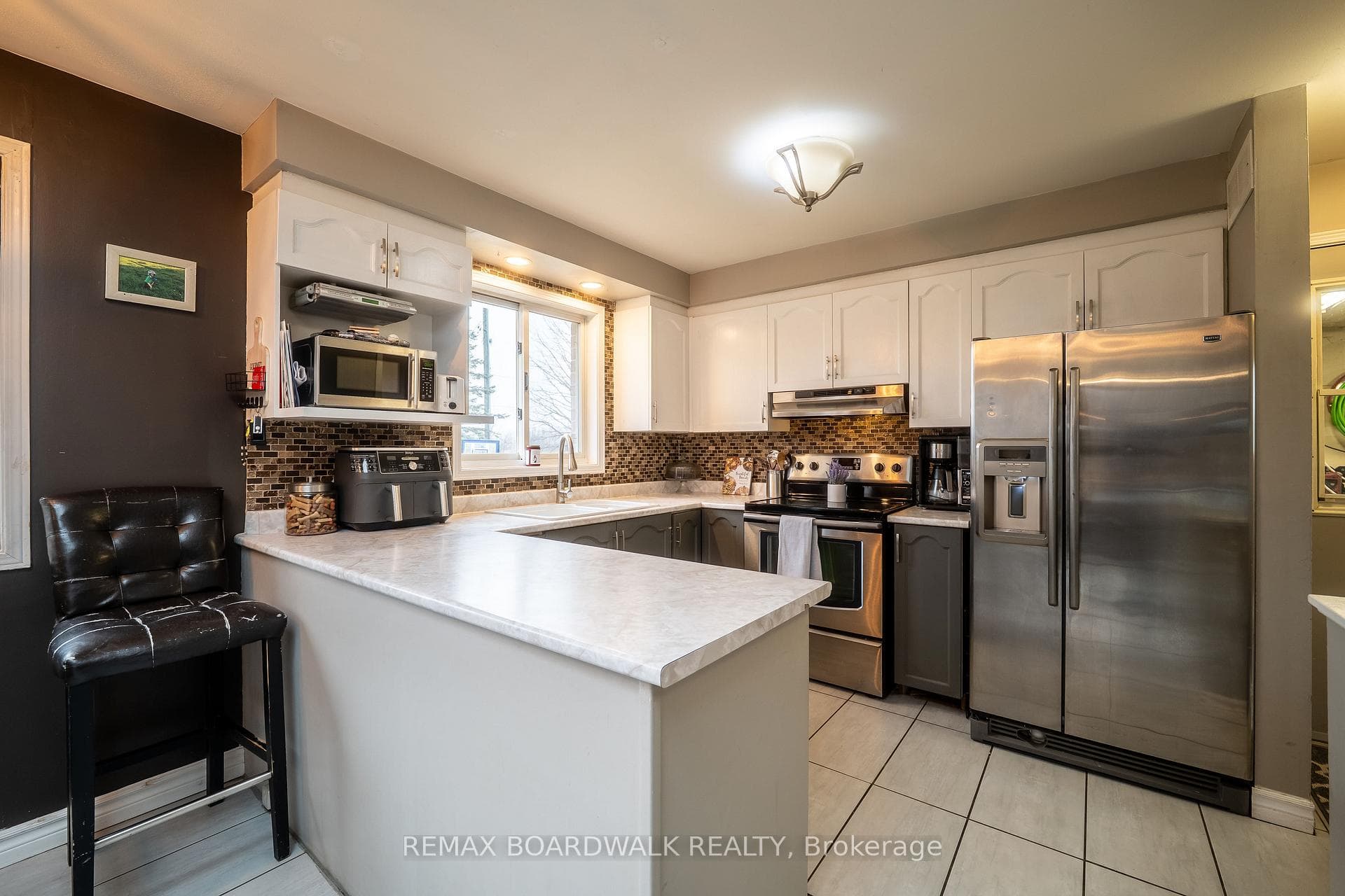 885 Townline Road photo 20