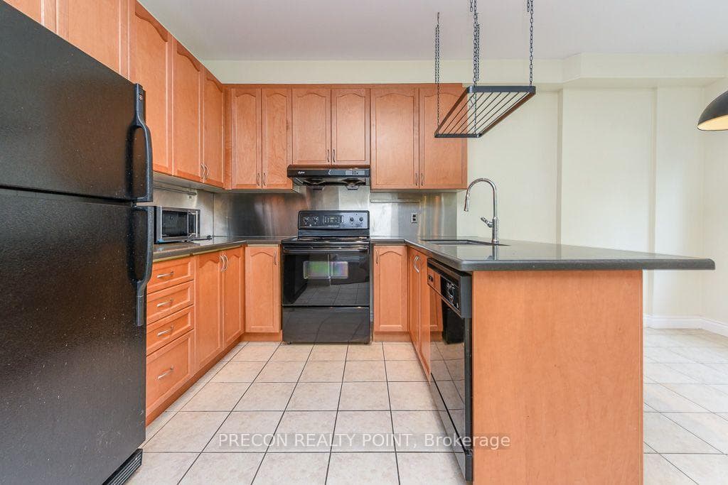 100 Beddoe Drive Unit 4 photo 4