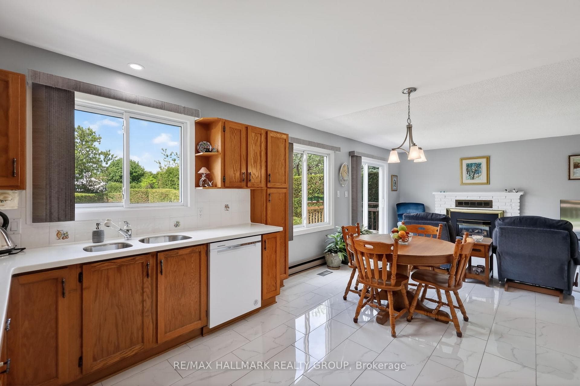 1463 Kamouraska Circle photo 12