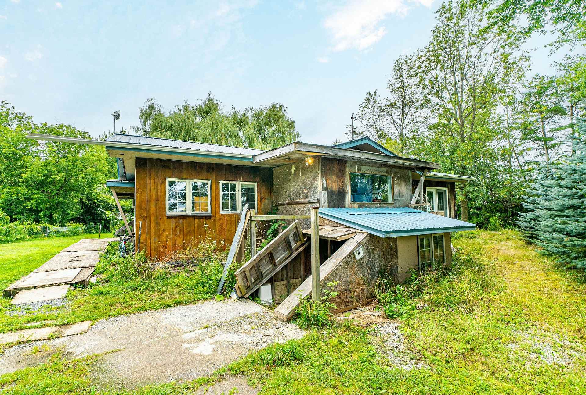 917 Settlers Road photo 9