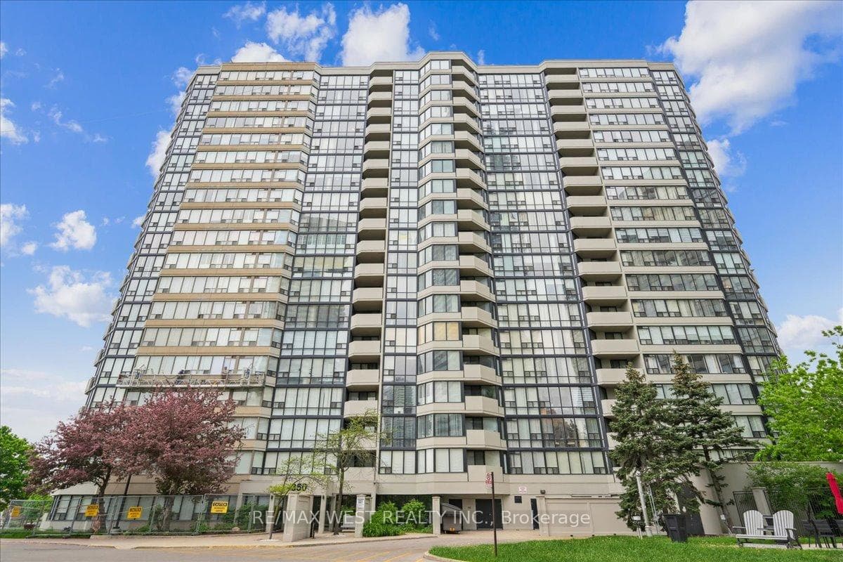 350 Rathburn Road Unit 809 photo 1