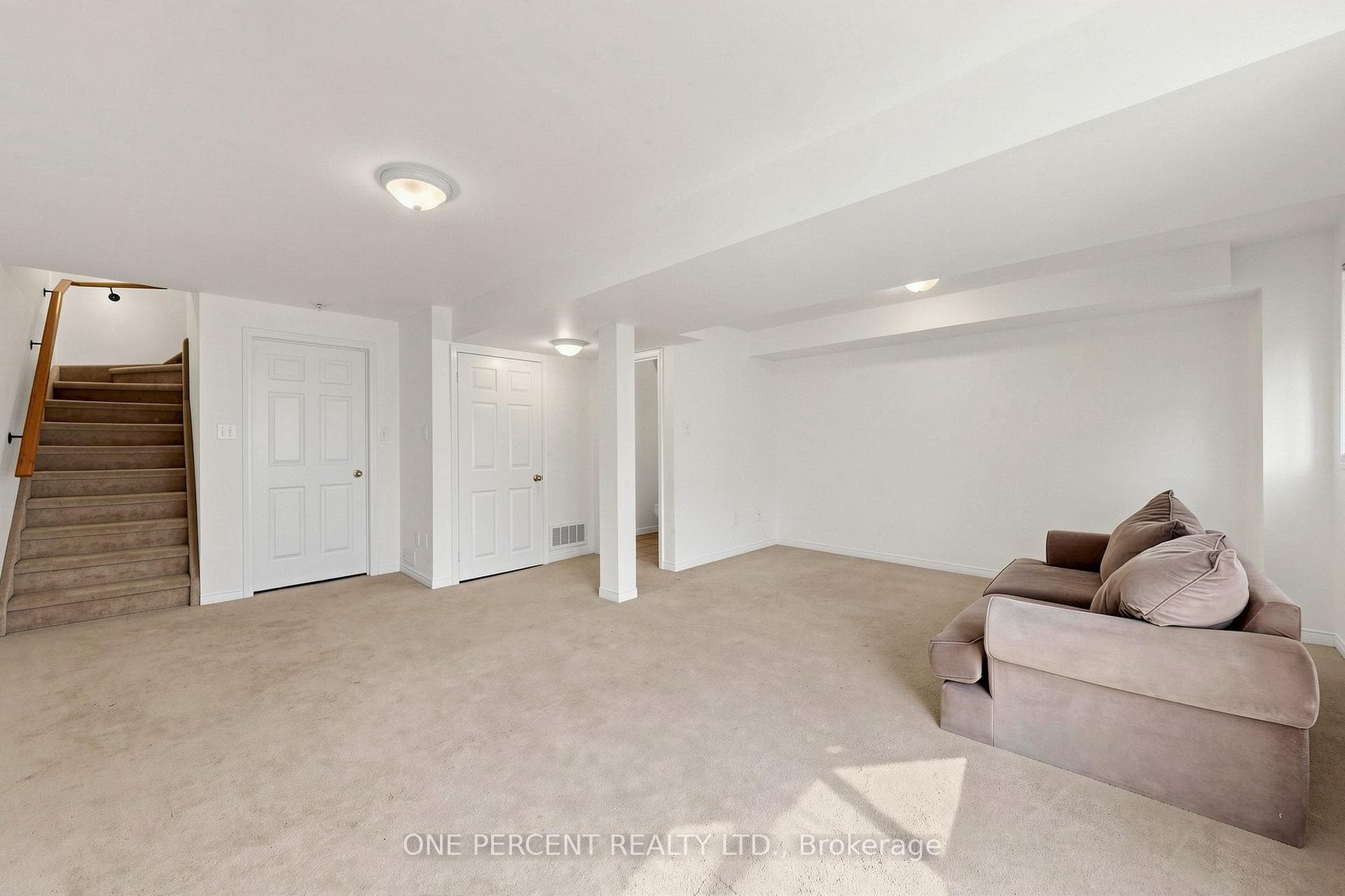 1149 Ormond Drive photo 37