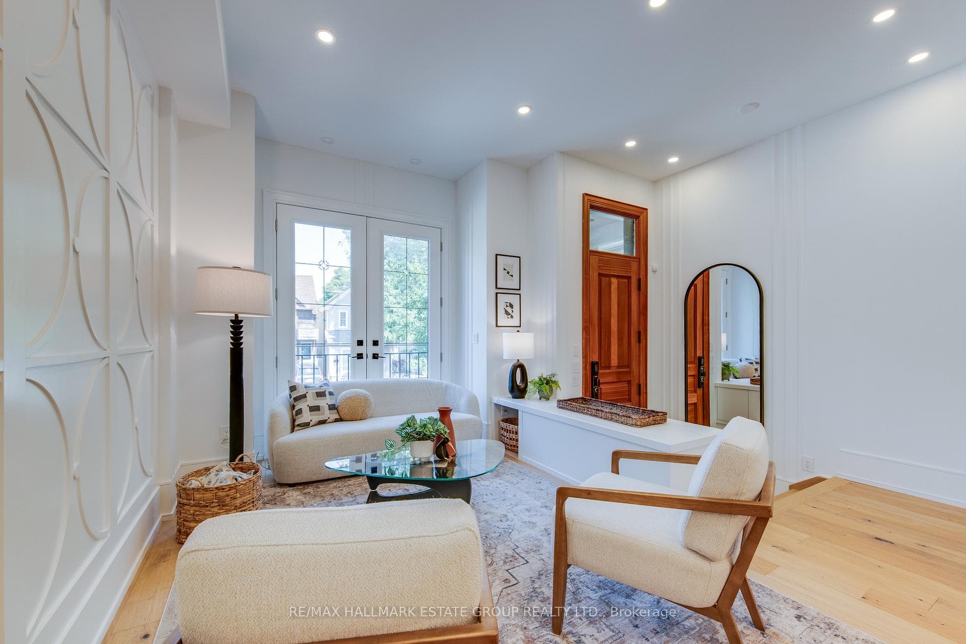 44 Waverley Road photo 2