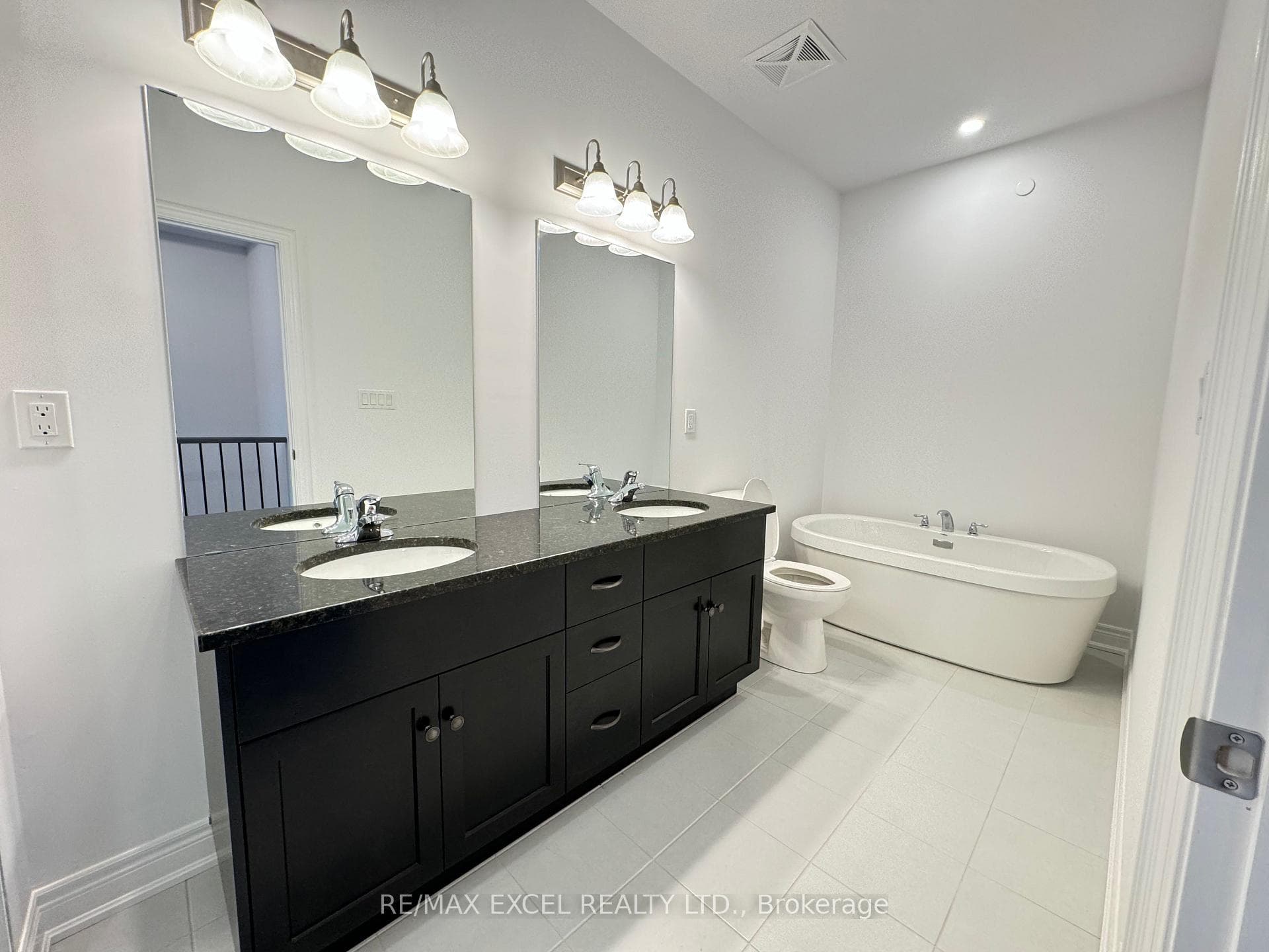 2119 Lillykin Street Unit 10 photo 26