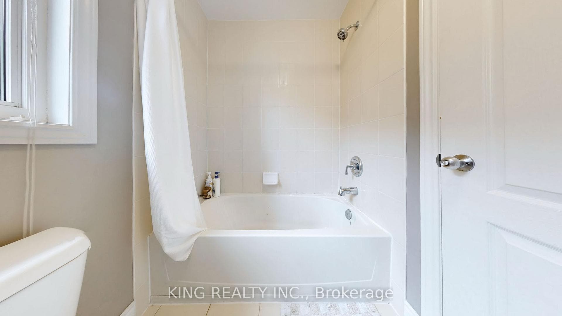 939 Goring Circle photo 27
