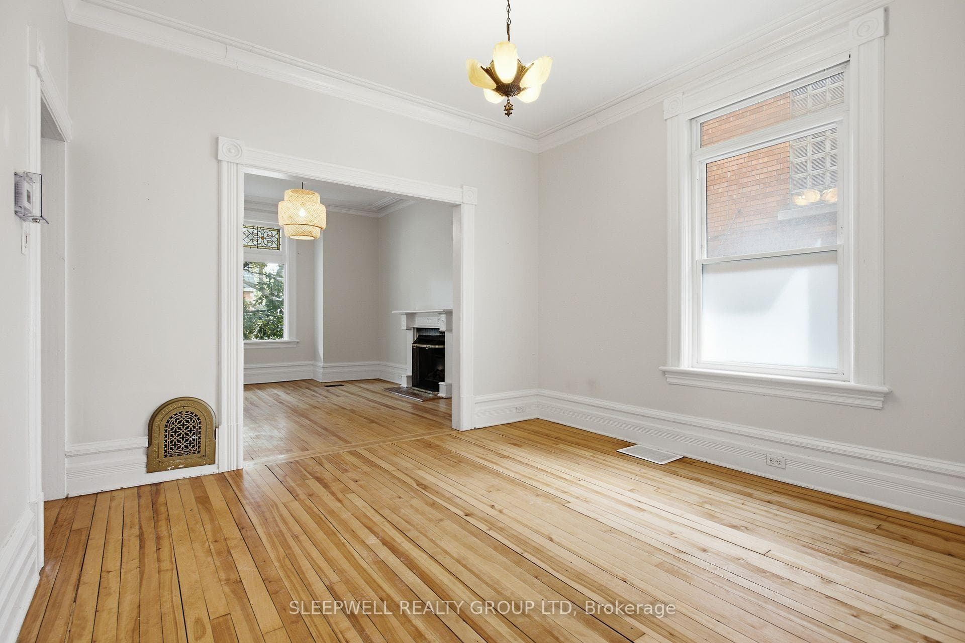 80 Fourth Avenue photo 6