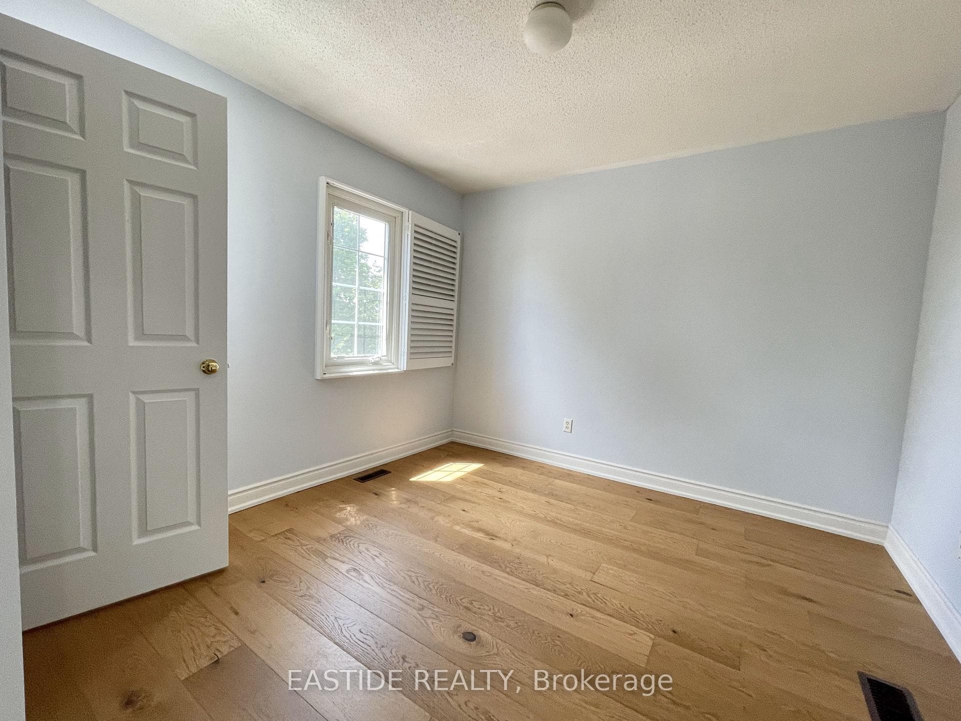 78 Ridgeway Court photo 12