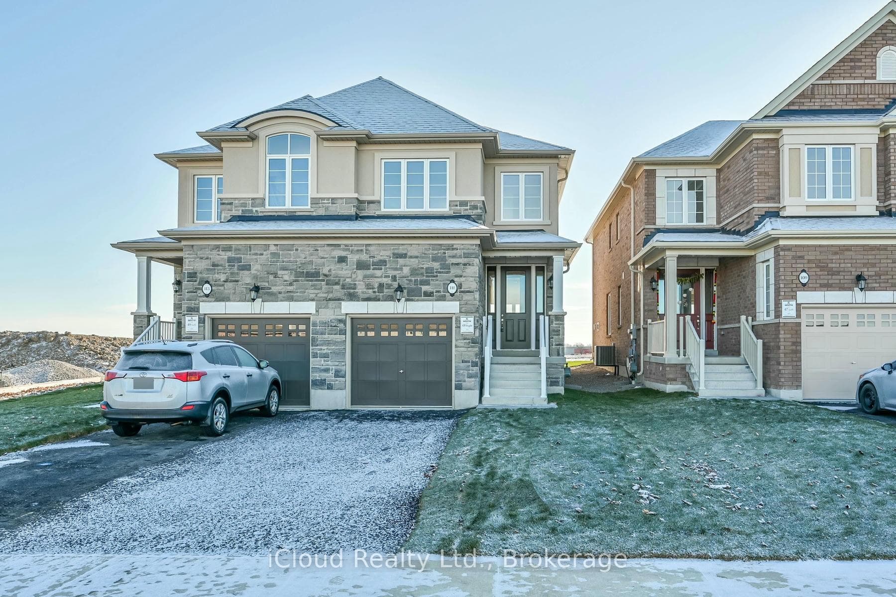 111 Picardy Drive photo 1