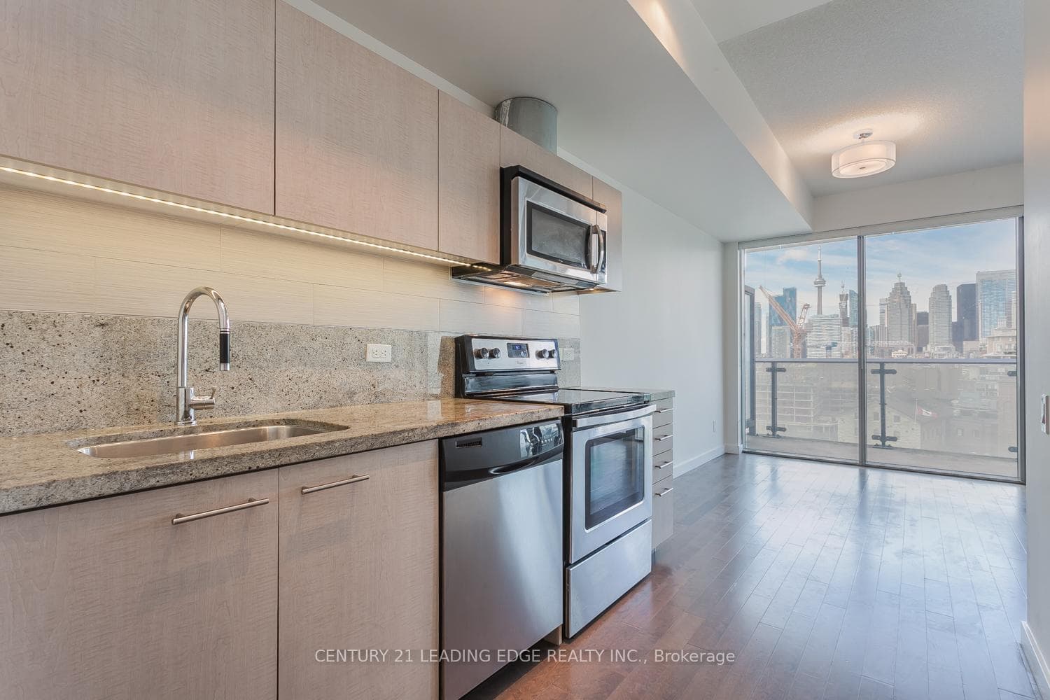 70 Distillery Lane Unit 1009 photo 21