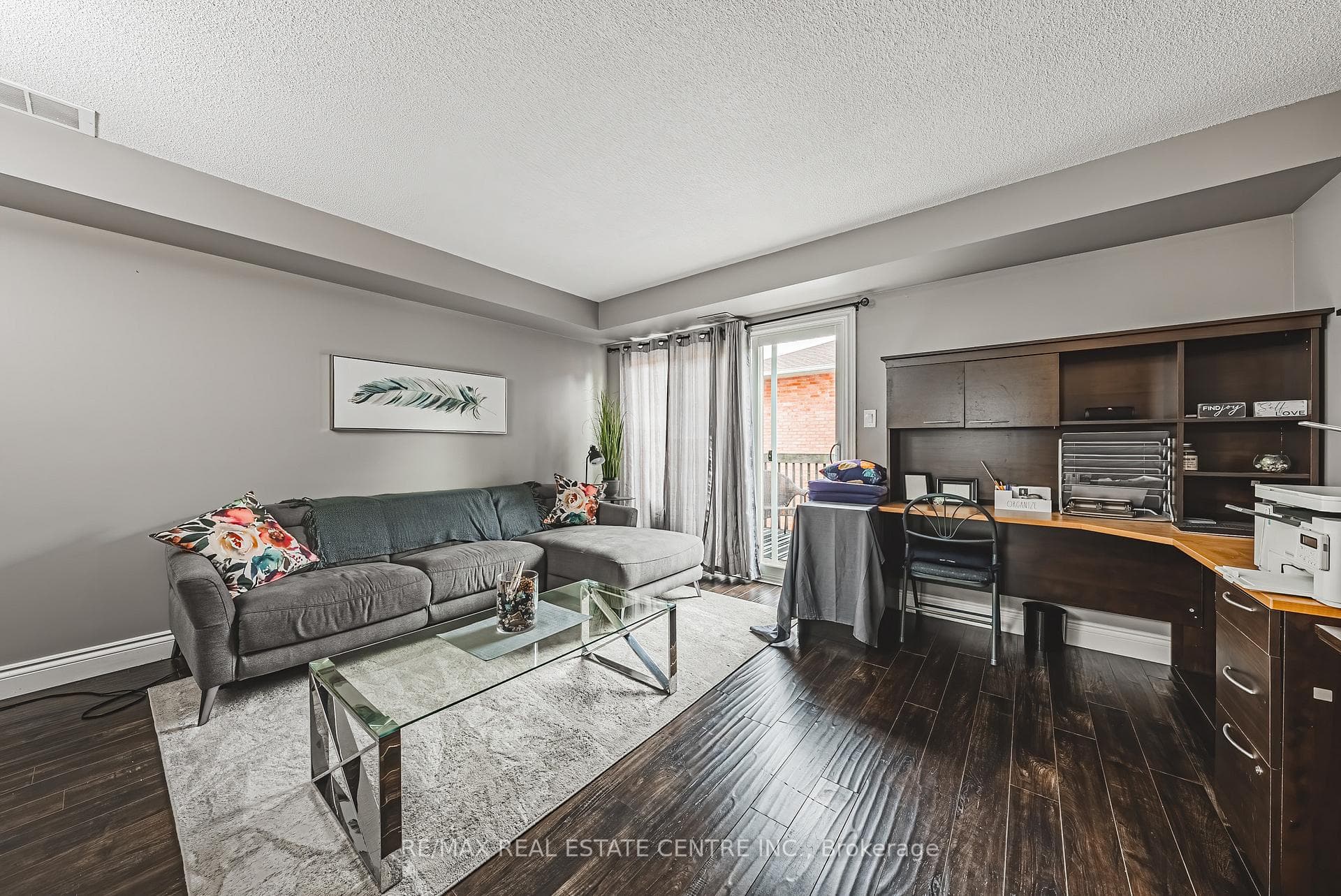 266 LIMERIDGE Road Unit 3 photo 11