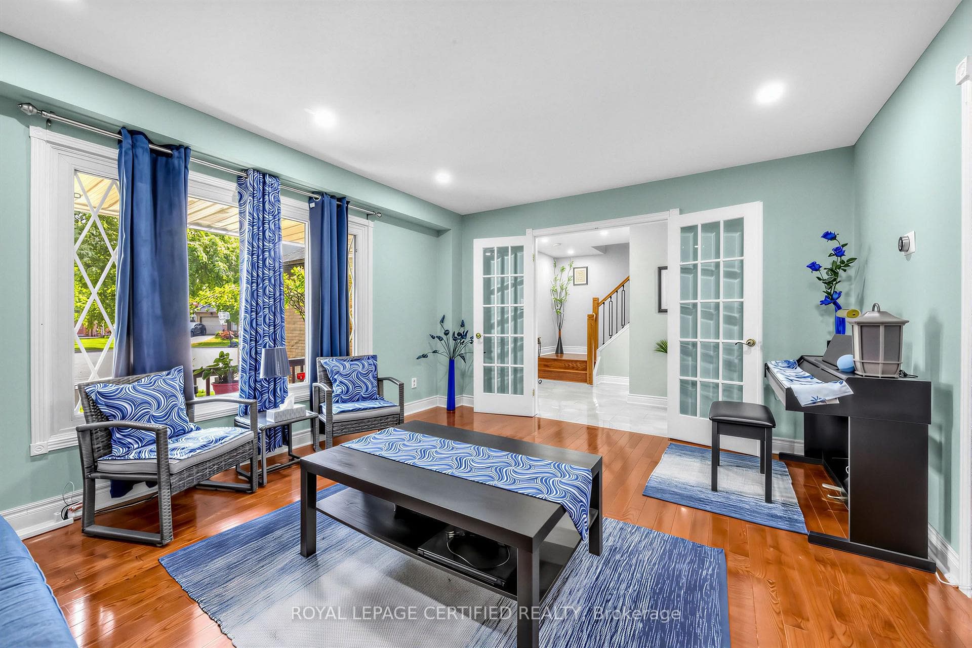 22 Borden Hill Court photo 11