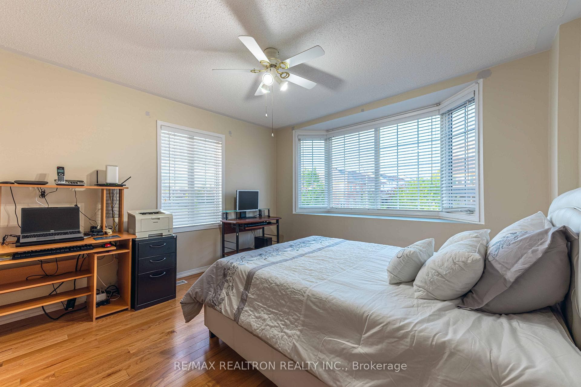 41 Lax Avenue photo 28