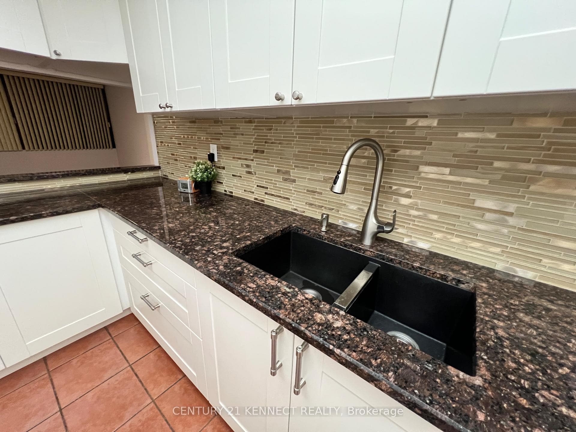 1555 Finch Avenue Unit #407 photo 5