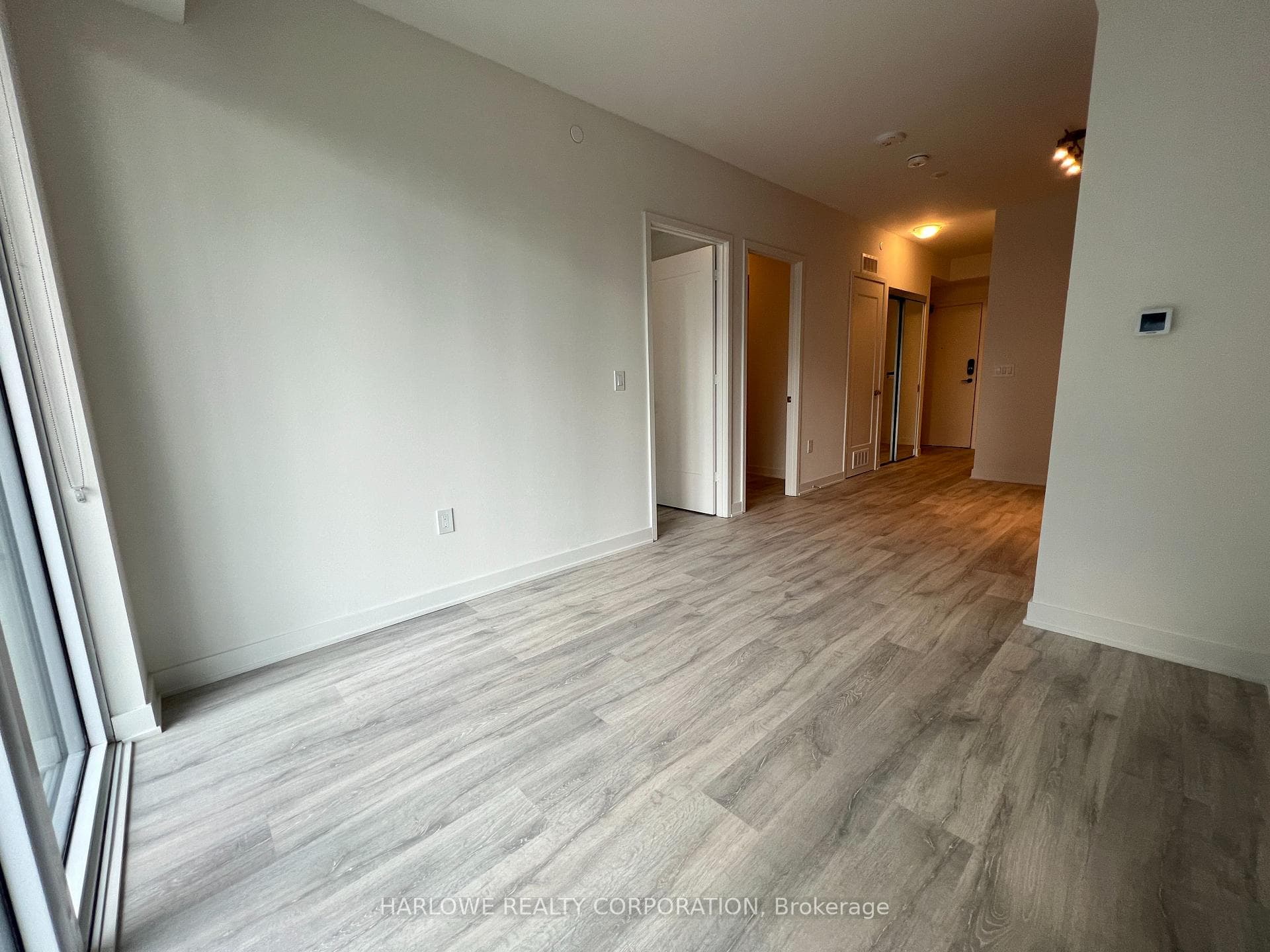 60 Princess Street Unit 725 SE photo 8
