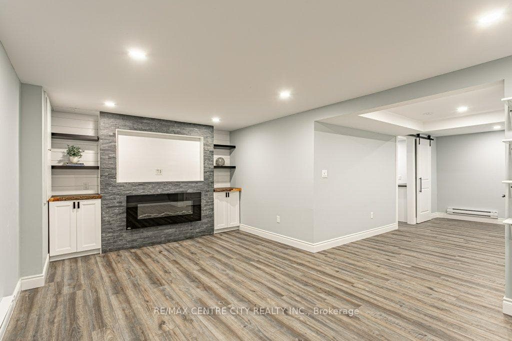 1330 Jalna Boulevard Unit 60 photo 24