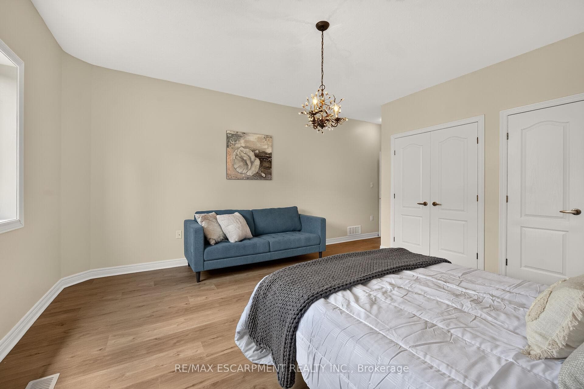 14 Ecker Lane photo 32